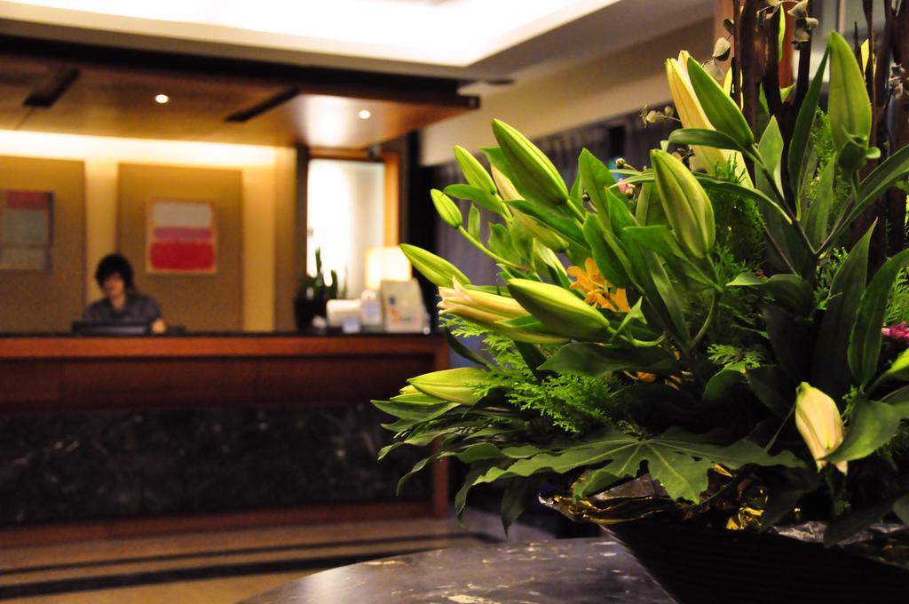 Jingan Classic Inn Zhonghe  Bagian luar foto