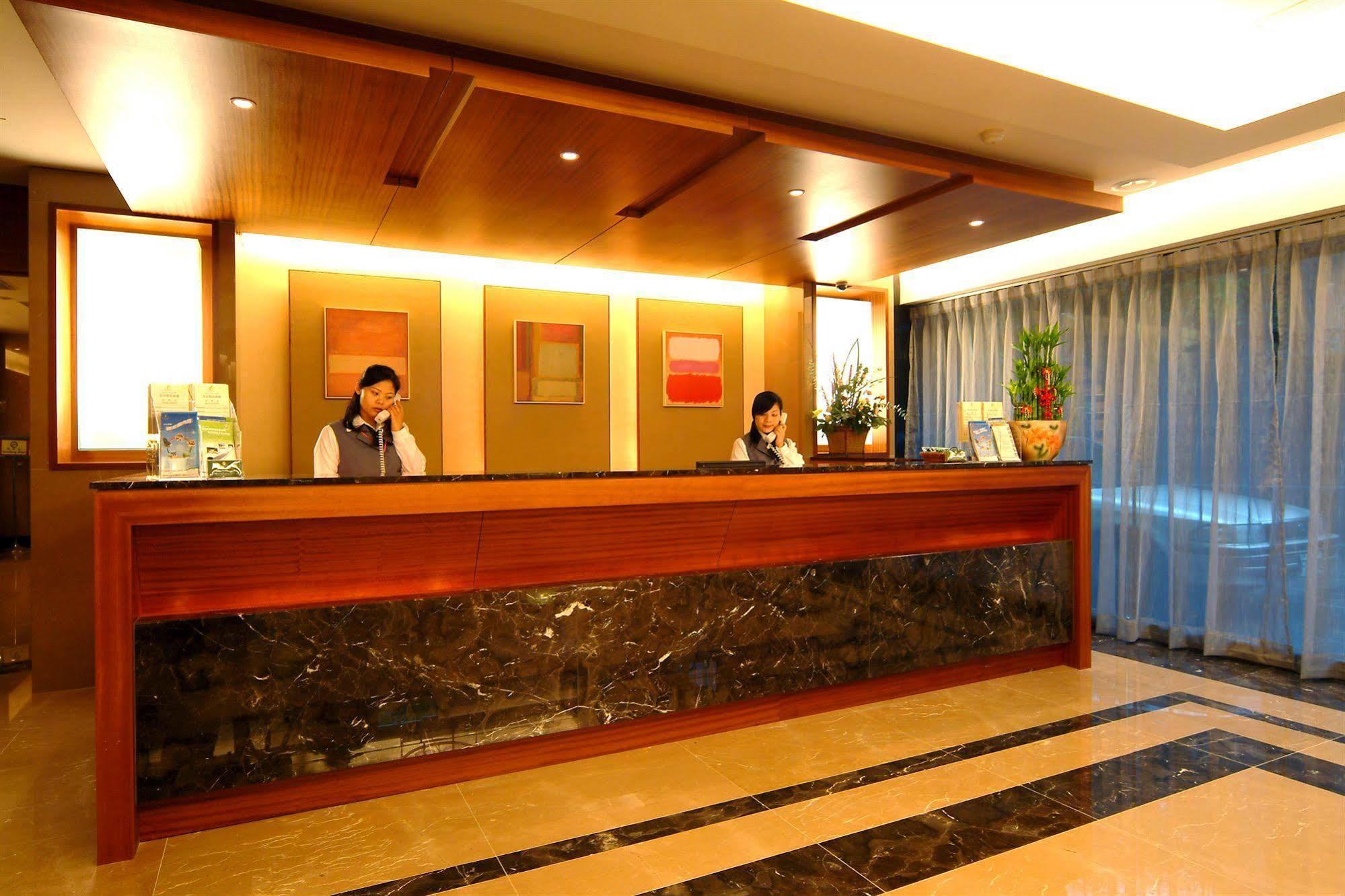 Jingan Classic Inn Zhonghe  Bagian luar foto
